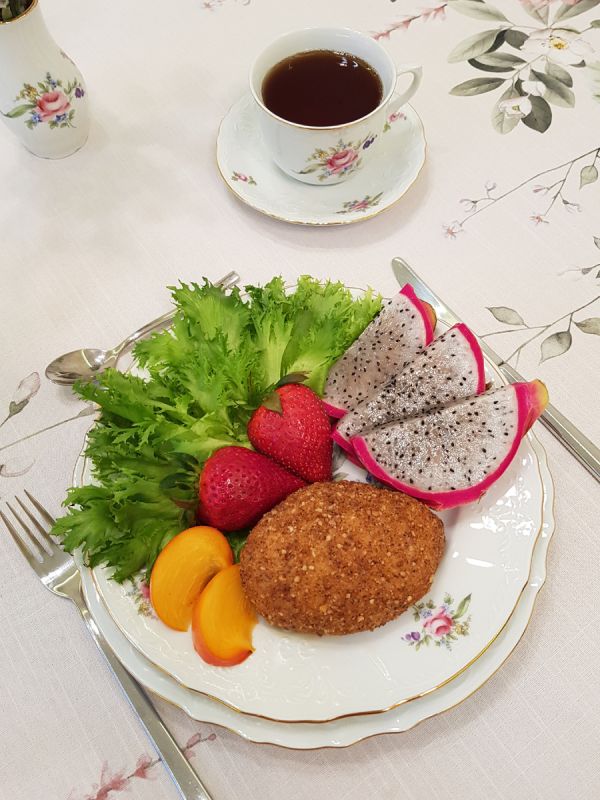 Куриные котлеты с начинкой из моцареллы — простой домашний вкус