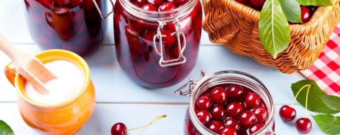 Итальянская вишня в красном вине: эксклюзивный рецепт для гурманов