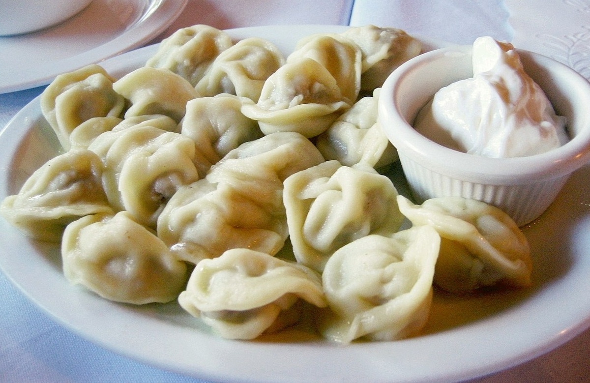 Почему холодная вода делает пельмени более вкусными?