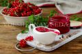 Необычный соус из красной смородины: идеальное сочетание с мясом