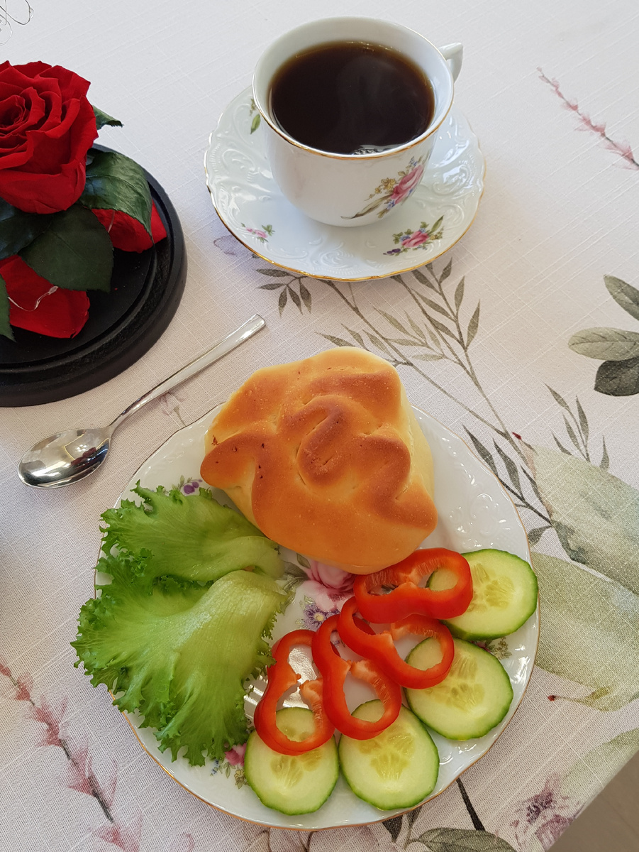 Волнистые пирожки с мясом: простое и вкусное блюдо для всей семьи