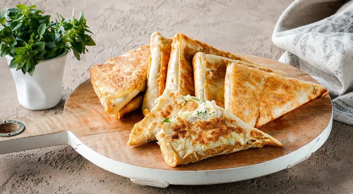 Легкий и вкусный способ приготовить хачапури из лаваша