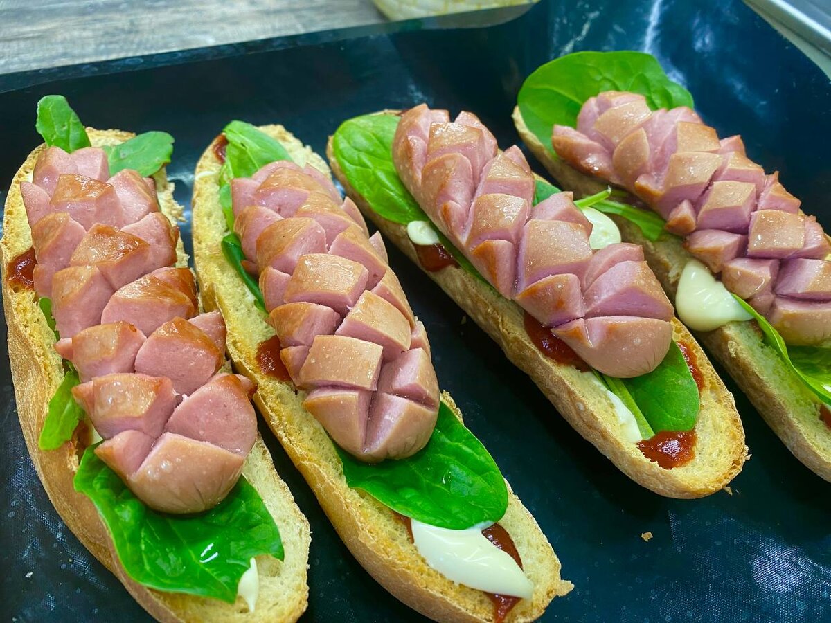 Необычные сосиски: как превратить привычный продукт в кулинарное произведение искусства