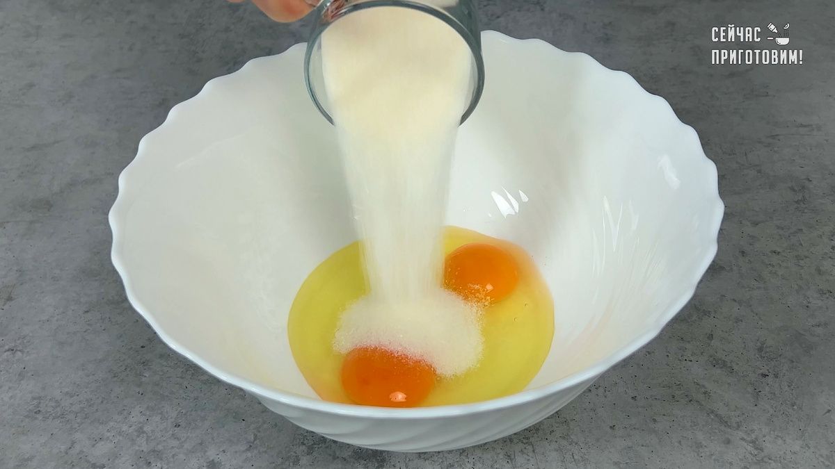 Нежный пирог с ягодами: просто и вкусно