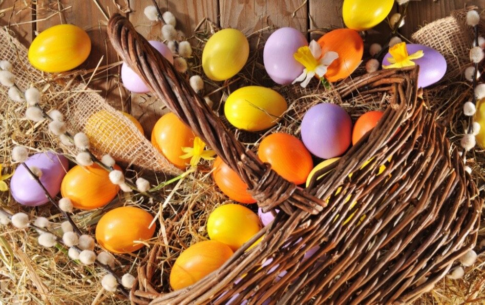 Пасхальные яйца: яркие идеи для окраски с использованием натуральных красителей