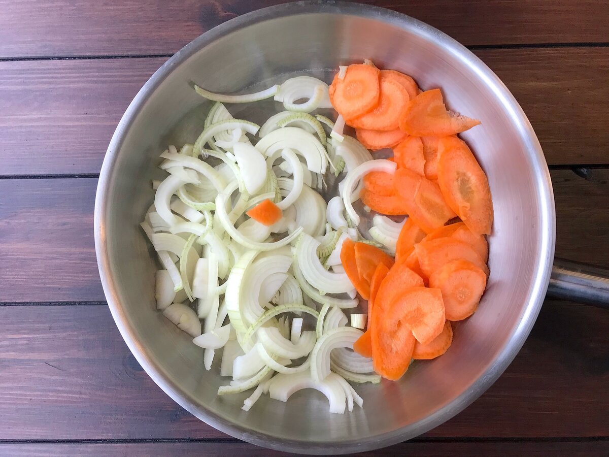 Праздник блинов: как подготовиться к Масленице с вкусными рецептами