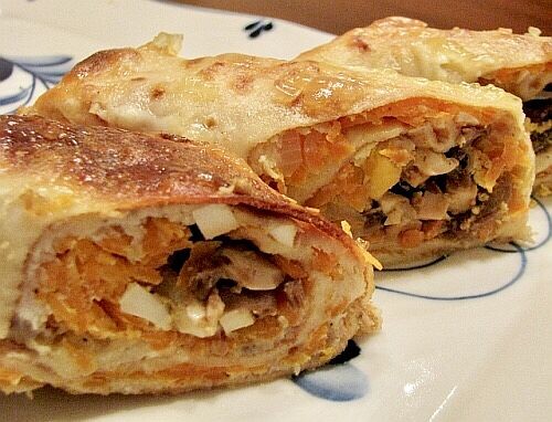 Как быстро и вкусно приготовить блинные рулеты с начинкой