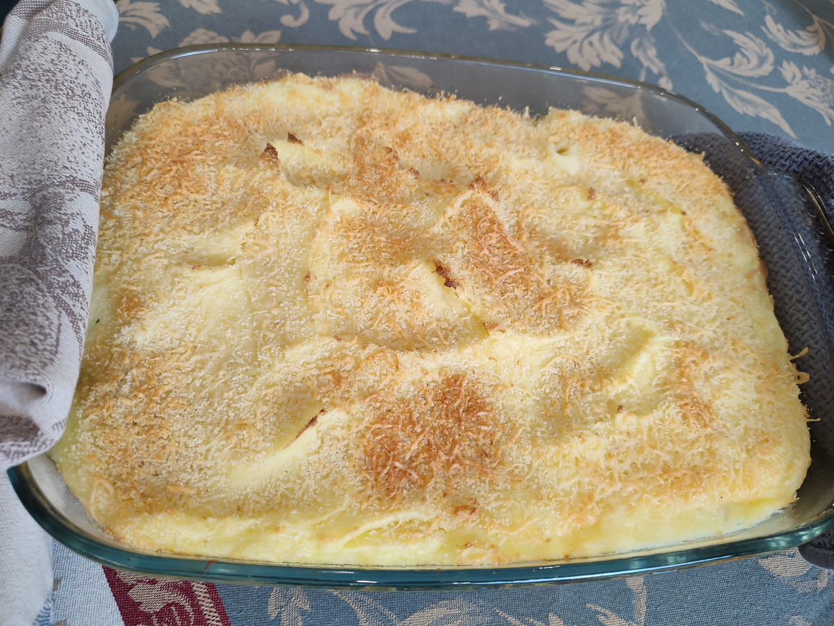 Нежная треска под картофельной шубкой