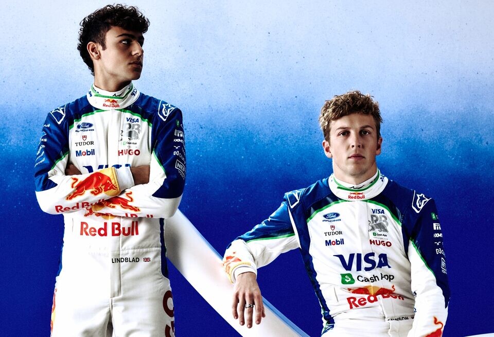 Новая экипировка Visa Cash App Racing Bulls порадует фанатов в 2026 году