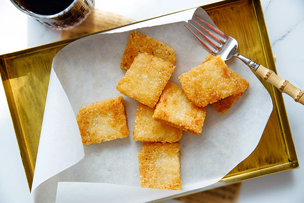 Как остатки риса превращаются в популярный китайский завтрак