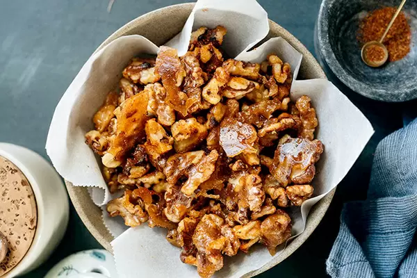 Невероятные пряные карамелизированные орехи