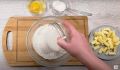 Необыкновенный сметанник: простое и вкусное угощение к чаю