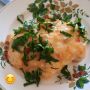 Сочное куриное филе под овощами: простой и эффектный рецепт